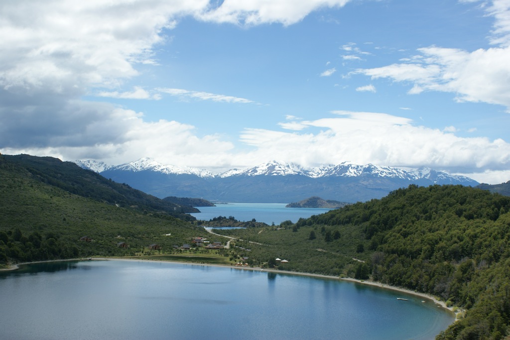 Lago Bertrand